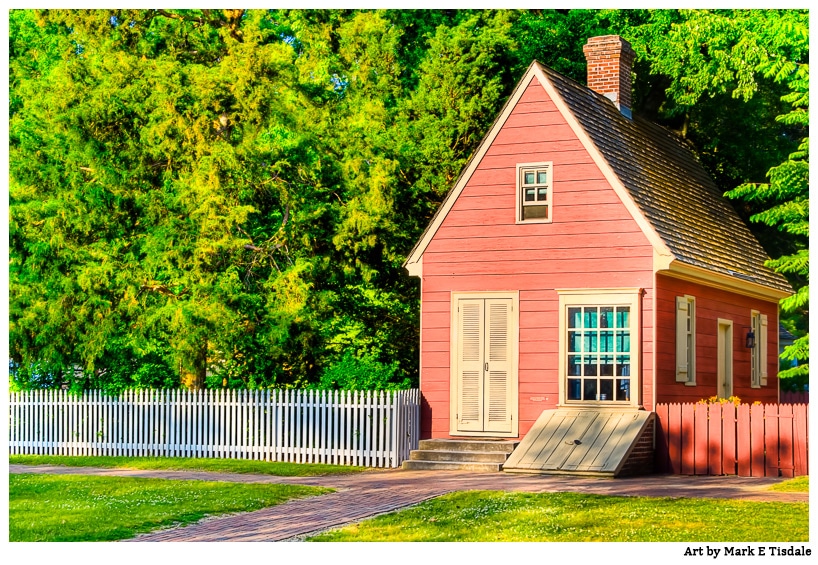 Picture of the Isham Goddin Shop - a little pink house in Colonial Williamsburg