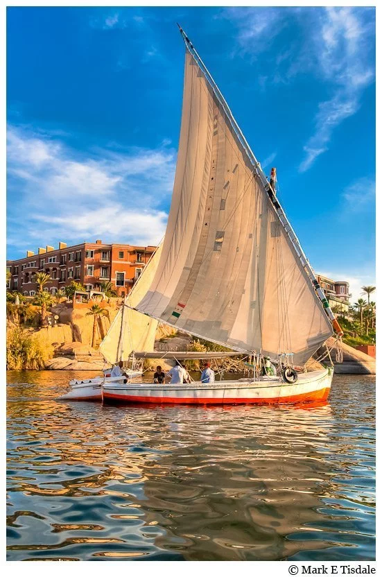 Sailing on the Nile - picture of a Felucca on the Nile