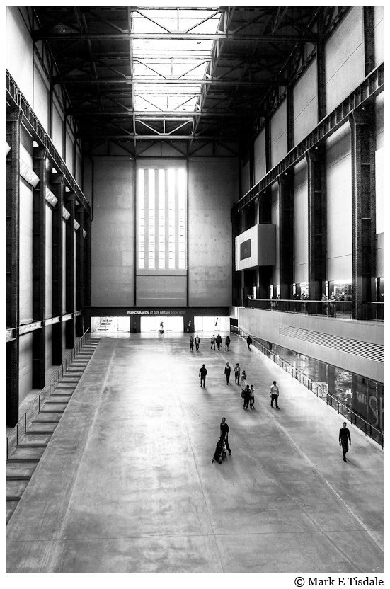 Picture of the interior of the old Bankside Power Station - now the Tate Modern in London London Photo of the Tate Modern's Turbine Hall - the old Bankside Power Station