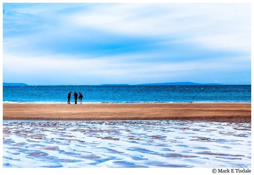 Picture of a beach in winter in Ireland - Likely Fanore