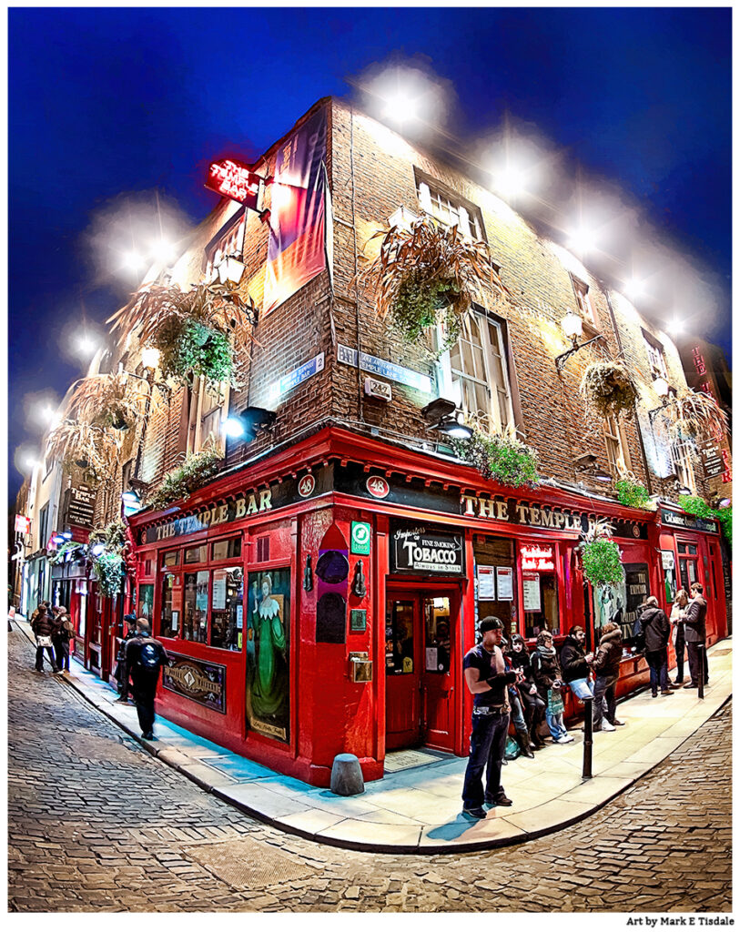 Fisheye photo from Dublin's famous Temple Bar