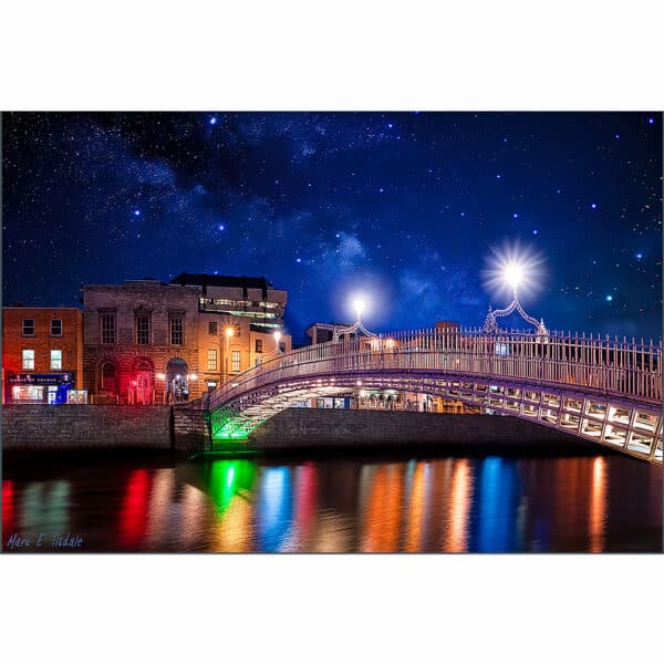 river-liffey-at-night-dublin-art-print