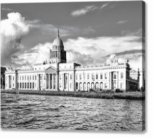 Custom House - Dublin Black And White Canvas Print